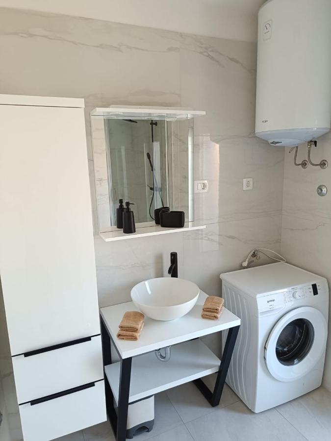 Apartmani Triva Σπλιτ Εξωτερικό φωτογραφία